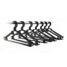 Cintres en plastique noirs 20 pcs pivotants