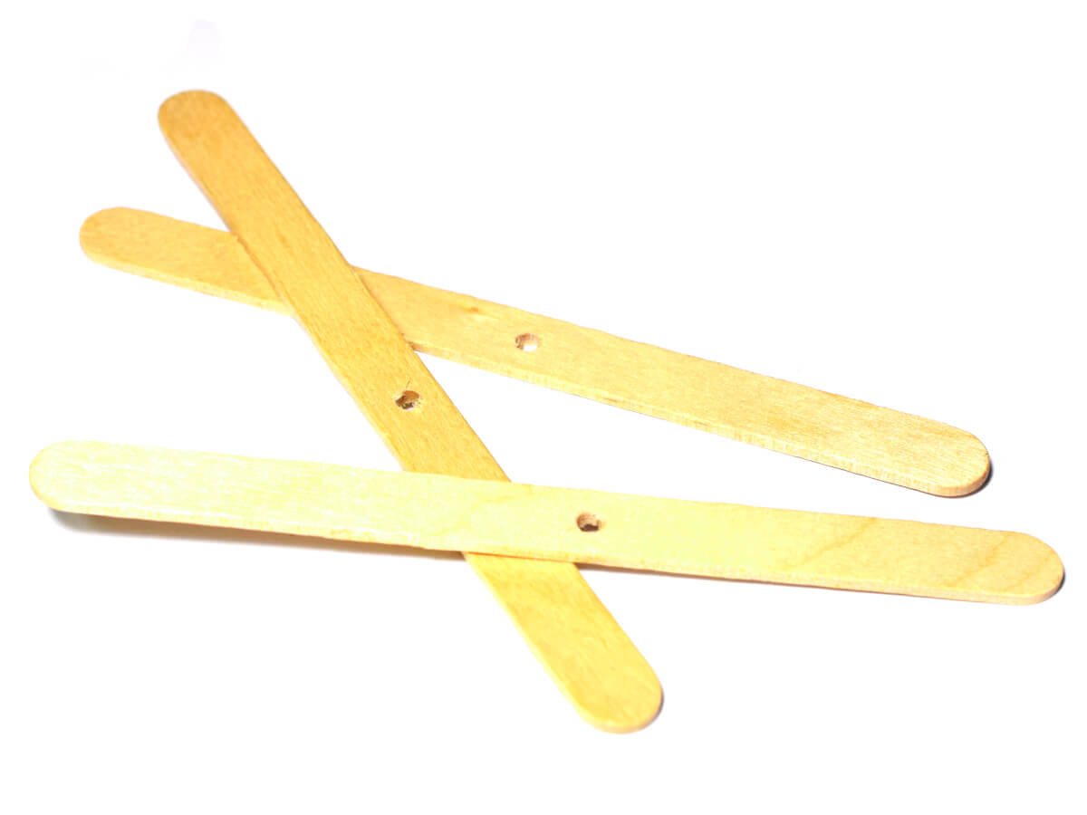 Bâtonnets en bois, support de mèche