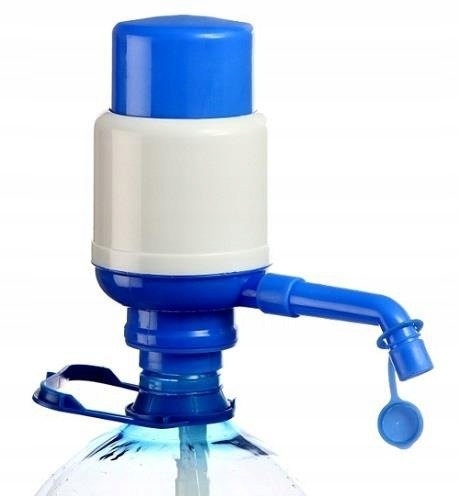 Pompe à eau manuelle universelle avec réduction 5l megamix.sk
