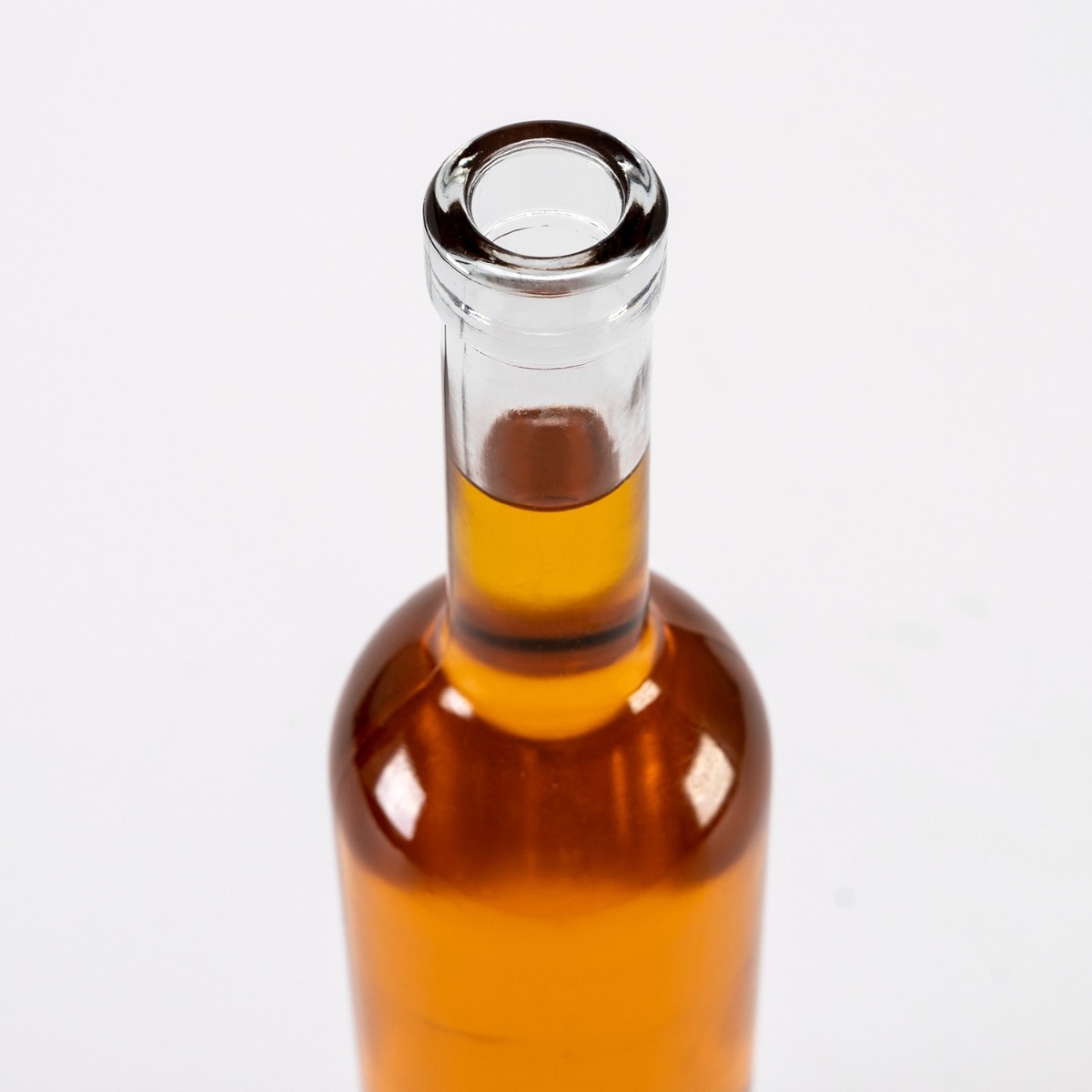 Bouteille en verre à vin alcool avec bouchon en liège 500 ml megamix.sk