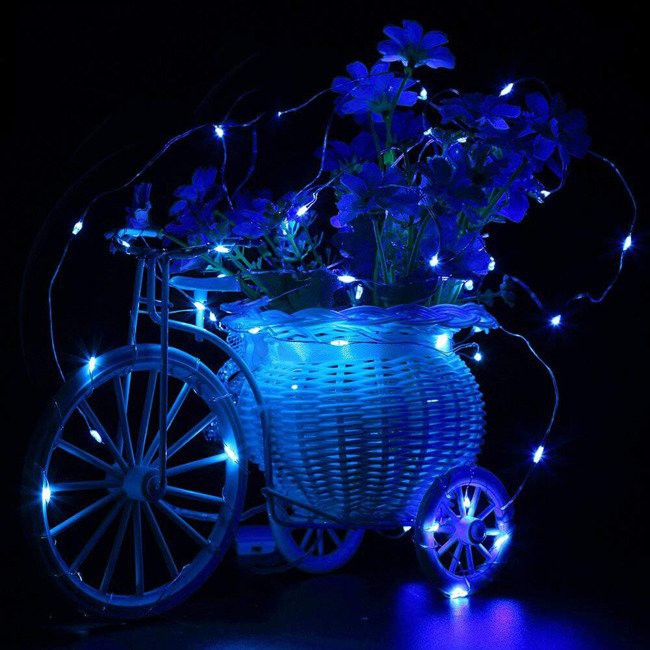 fil lumineux 100 pcs LED couleur bleue 10m sur piles AA megamix.sk